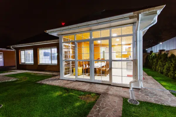 Pourquoi opter pour une veranda bioclimatique ?