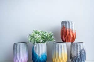 Quelles sont les différentes fonctions qu’un pot de fleurs peut remplir dans votre espace extérieur ?